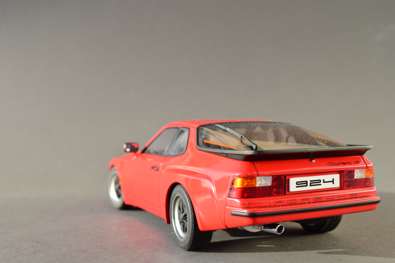 Illustration for article titled Teutonic Tuesday: AUTOart Porsche 924 Carrera GT